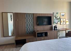 Holiday Inn ROANOKE-TANGLEWOOD-RT 419&I581 by IHG 3