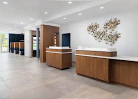 Courtyard by Marriott New Castle 3