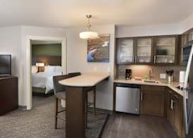Staybridge Suites WISCONSIN DELLS - LAKE DELTON by IHG 4