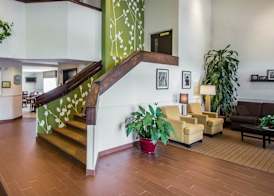 Sleep Inn & Suites Niantic North 2