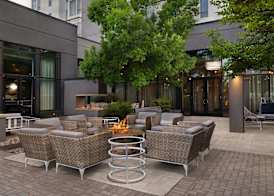 Embassy Suites by Hilton Knoxville West 2