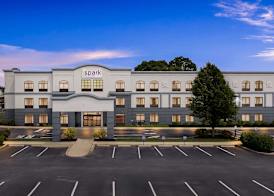 Spark by Hilton Lancaster Dutch Country 2