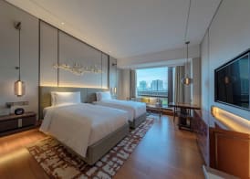 HUALUXE Beijing Xinan 4
