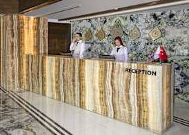 B Business Hotel & Spa 2