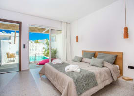 Kouros Exclusive Suites - Adults Only 5