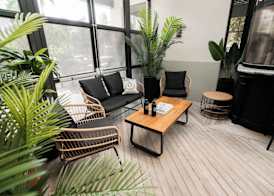 Upsun Hotel 3