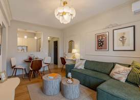 Maison Elysee - An Elegant Apartment in Piata Romana 3