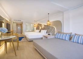 LIV Hotel Phuket Patong Beachfront 4