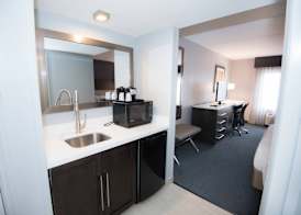 Fairfield Inn & Suites Atlanta Airport North 4