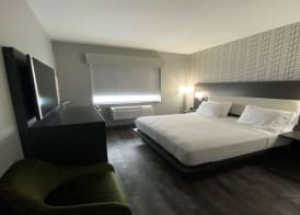 Best Western Plus City Line Hotel 2