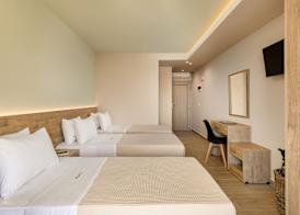 Makris Luxury Rooms 3