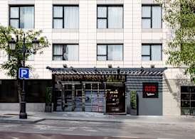 Radisson RED Madrid 3