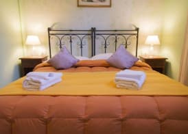 Florence Decamerone B&B 5