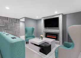 Clarion Pointe 2