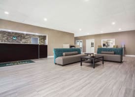 Quality Inn & Suites University Area 5