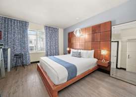 Chesterfield Hotel & Suites 2