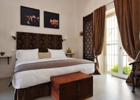 Hotel Boutique V - by Grupo Tribu 2