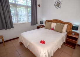 La Maison Hibiscus Self Catering Accommodation 4