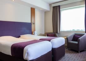 Premier Inn Abu Dhabi Airport Business Park 4