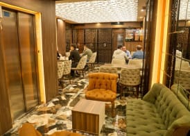 Bonne Sante Hotel 5