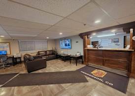 Super 8 by Wyndham Henderson North East Denver 2