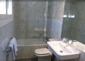 Hotel Avenida 4
