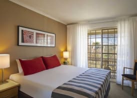 Adina Serviced Apartments Canberra Kingston 4