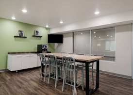 WoodSpring Suites San Antonio UTSA - Medical Center 5