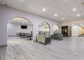 Quality Inn Grayville 4