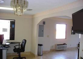 Americas Best Value Inn & Suites Macon at Eisenhow 5