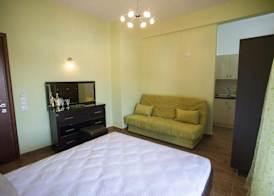 Paraskevi's Luxury Studios 2