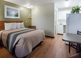 Suburban Studios Winston Salem-University Parkway 5