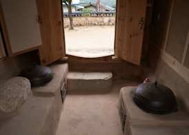 Jukheon Traditional House 3