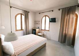 Nephos Beach Hotel 4