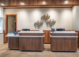 Courtyard by Marriott Modesto North 2