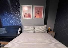 London E1 Hostel 2