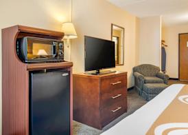 Quality Inn & Suites Zanesville City Center 4