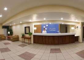 Holiday Inn Express & Suites ELKINS by IHG 2