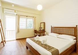 Les Fleurs Bangkok Hostel 4