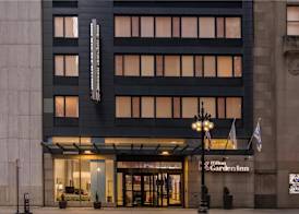 Hilton Garden Inn Chicago Downtown Riverwalk 2