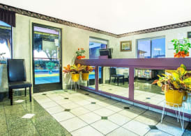 Travelodge by Wyndham Turlock 2