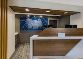 Holiday Inn Express HAMPTON - COLISEUM CENTRAL by IHG 2