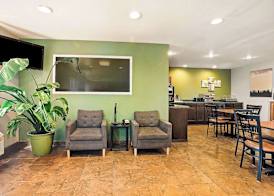 SureStay Plus Hotel by Best Western Bettendorf 2