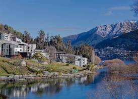 Hilton Queenstown Resort & Spa 2