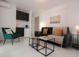 Phaedrus Living Skiathos Luxury Residences Lime 3