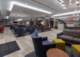 La Quinta Inn & Suites by Wyndham Middletown-Goshen 3