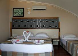 Lims Bona Dea Beach Hotel 4