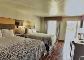 Scottish Inns & Suites Shenandoah Woodlands Mall 5