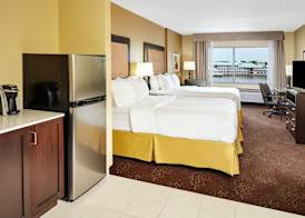 Holiday Inn Express & Suites SANDUSKY by IHG 2