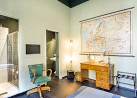 Arnobio Florence Suites 5